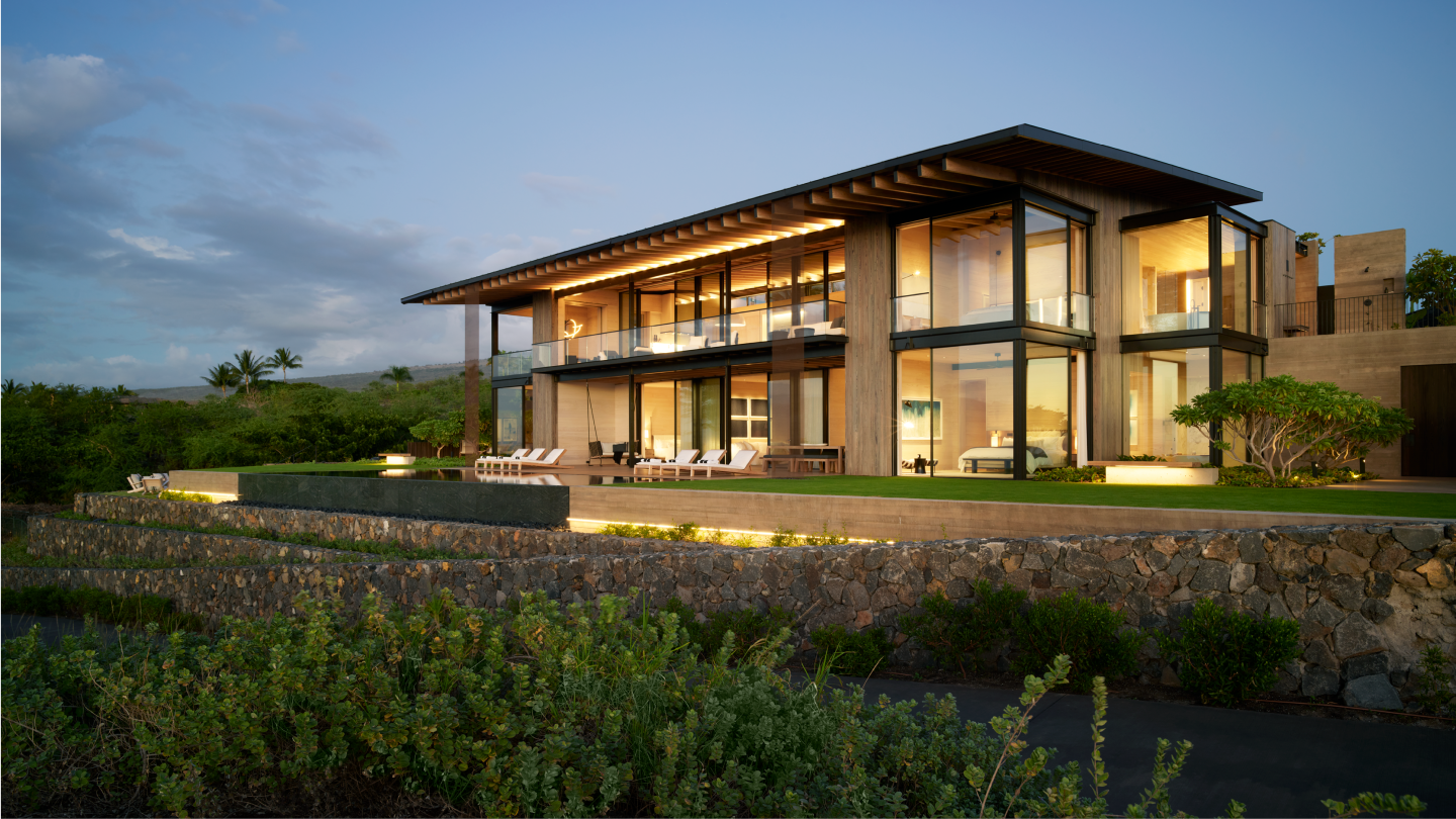 Makena residence built by Dowbuilt in Maui, Hawaii