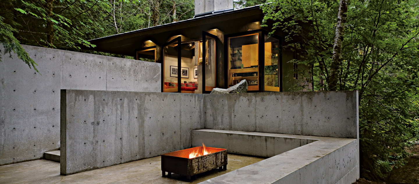 Tye River Cabin built by Dowbuilt in Skykomish, Washington