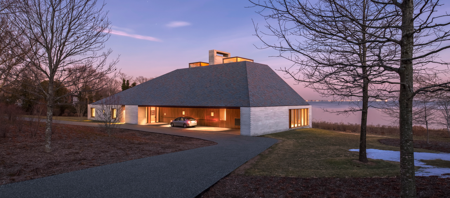 Bayhouse, built by Dowbuilt on Long Island, New York