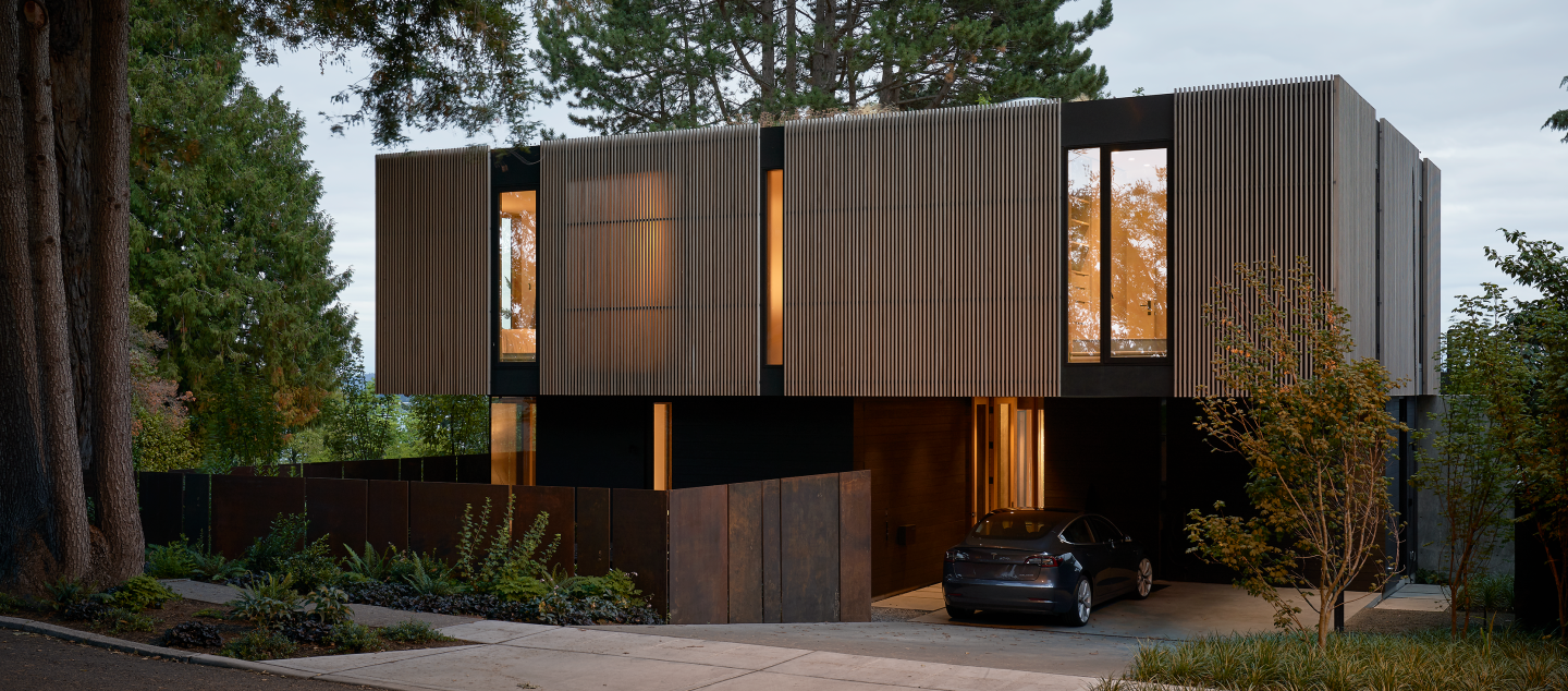 Courtyard House in Seattle, built by Dowbuilt