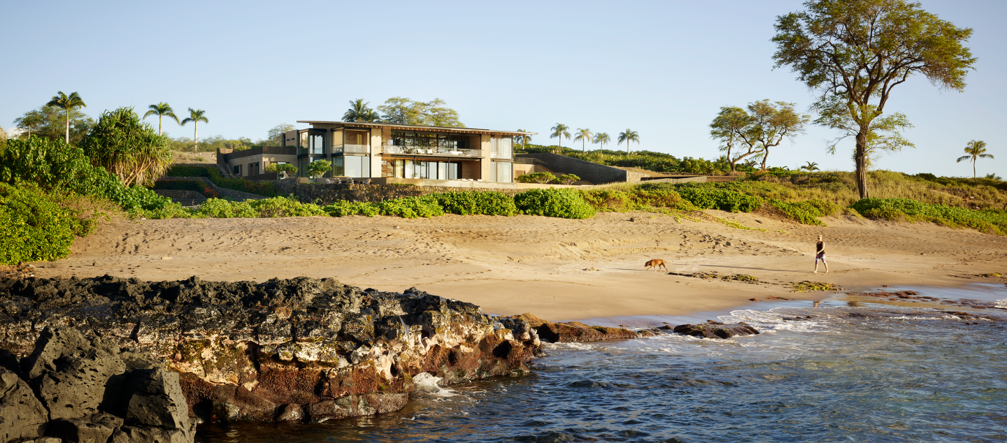 Makena residence built by Dowbuilt in Maui, Hawaii