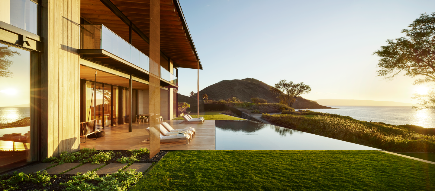 Makena residence built by Dowbuilt in Maui, Hawaii