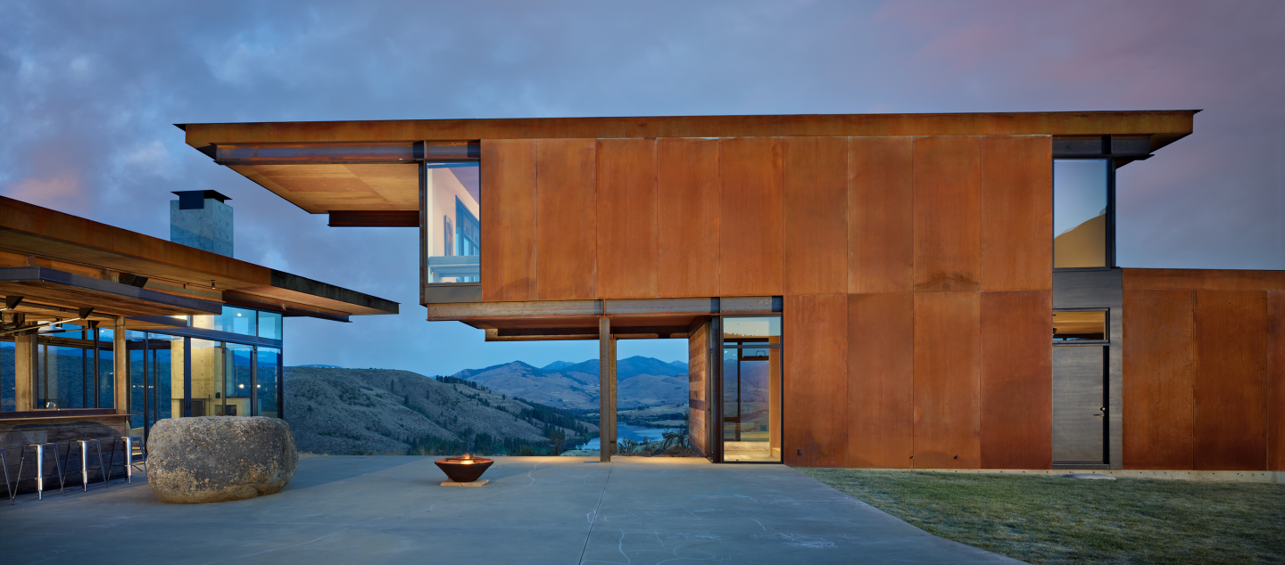 Studhorse residence, built by Dowbuilt in Washington