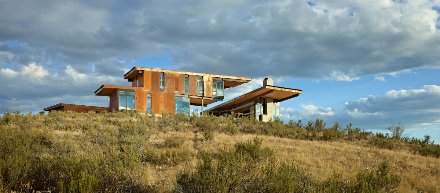 Studhorse residence, built by Dowbuilt in Washington